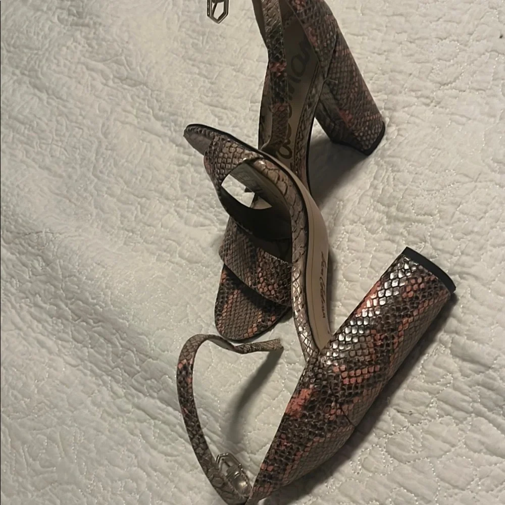 Sam Edelman Pink Heels with Elegant Design